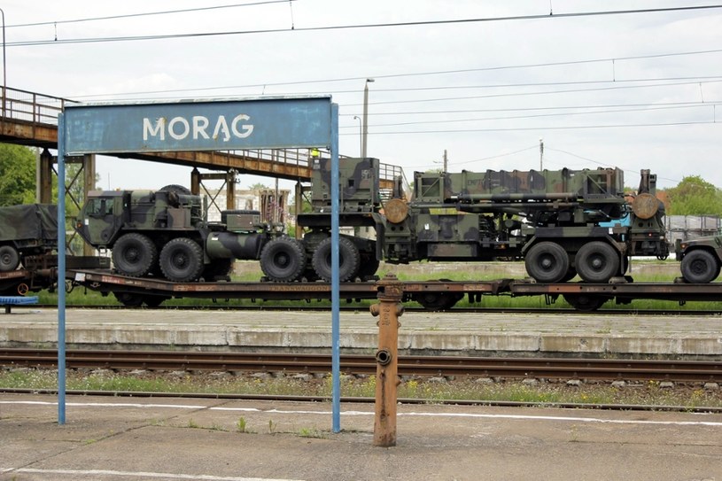 PKP Cargo zabezpiecza transport dla wszystkich wojsk NATO poruszających się po Polsce /PIOTR PLACZKOWSKI/REPORTER /East News