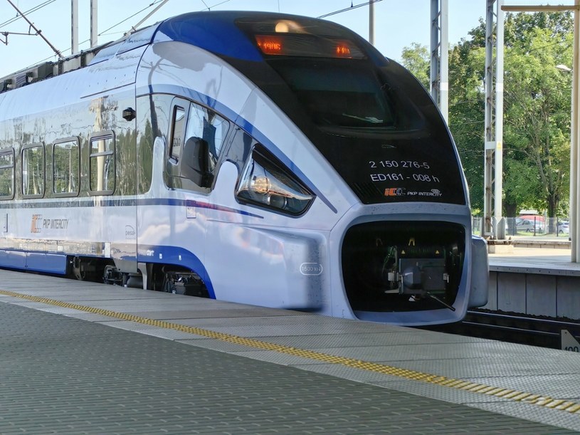 PKP poinformowało o zmianie w rozkładzie jazdy pociągów /Andrzej Zbraniecki/East News /East News