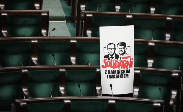 PKW utknęła ws. obsady mandatu po Mariuszu Kamińskim