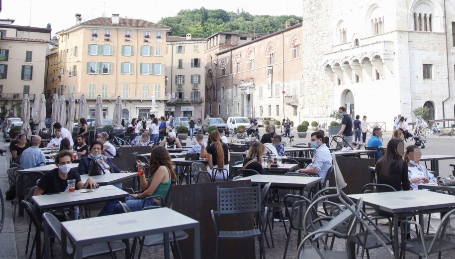 Plac Pawła VI w Bresci /FILIPPO VENEZIA /PAP/EPA