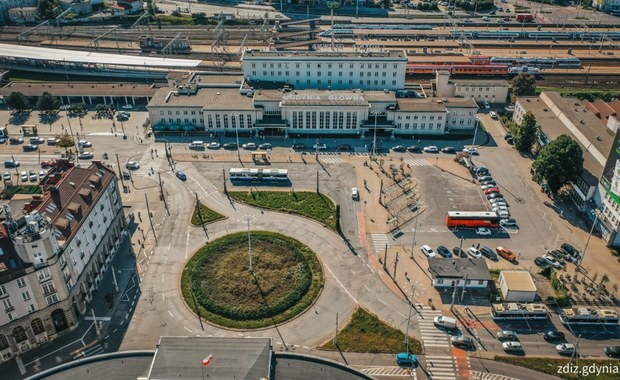 Plac przed Dworcem Głównym w Gdyni trafia do remontu