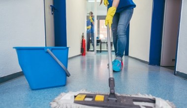 Płaca minimalna 2027. Od stycznia około 100 zł więcej na rękę