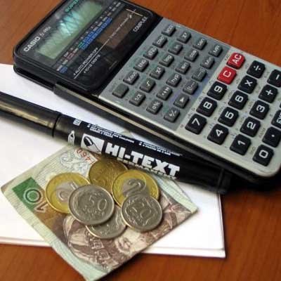 Płacąc rachunek najwięcej zapłacimy w oddziale banku /INTERIA.PL