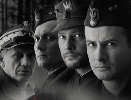 Plakat filmu "Katyń" /