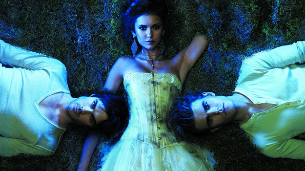 Plakat promujący trzeci sezon serialu „Pamiętniki wampirów” /CW /materiały prasowe