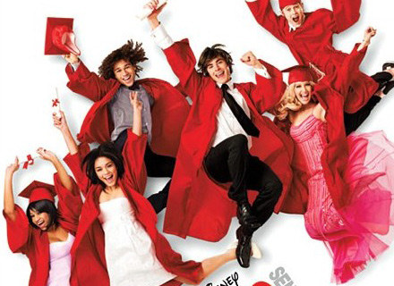 Plakat zapowiadający "High School Musical 3" /
