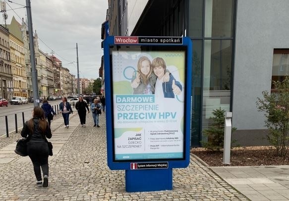 Plakaty pojawią się w autobusach, tramwajach i na przystankach /UM Wrocław /Materiały prasowe