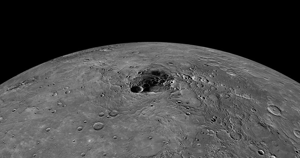 Planeta Merkury jest bardzo podobna do Księżyca /materiały prasowe