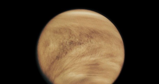 Planetę Wenus otacza pierścień pyłowy /NASA