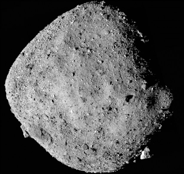 Planetoida Bennu, sfotografowana przez sondę OSIRIS-REx. /NASA/Goddard/University of Arizona /Materiały prasowe