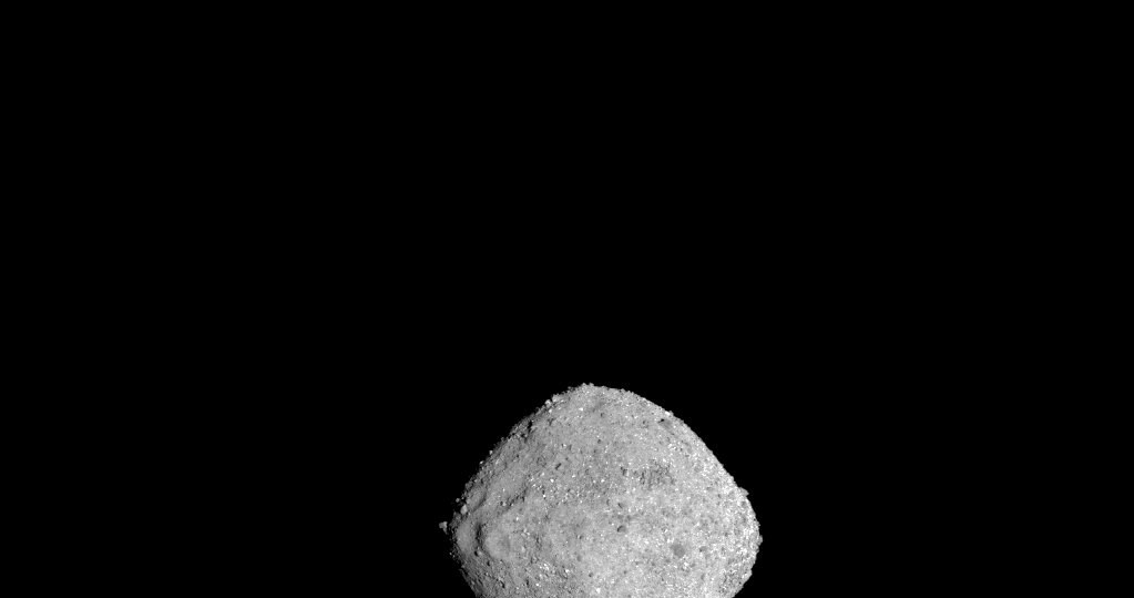 Planetoida Bennu z odległości 136 km /materiały prasowe