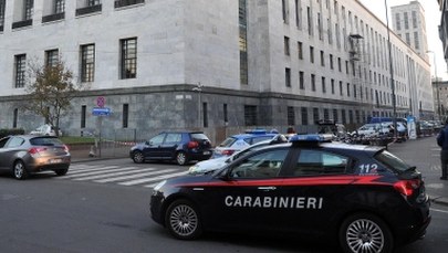 Planował wjechać samochodem w tłum. Włoska policja aresztowała imigranta z Gambii