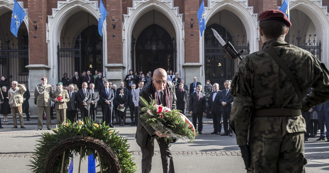 Planty przed Collegium Novum, obchody Akademickiego Dnia Pamieci z okazji 76. rocznicy Sonderaktion /Fot. Michal Lepecki /