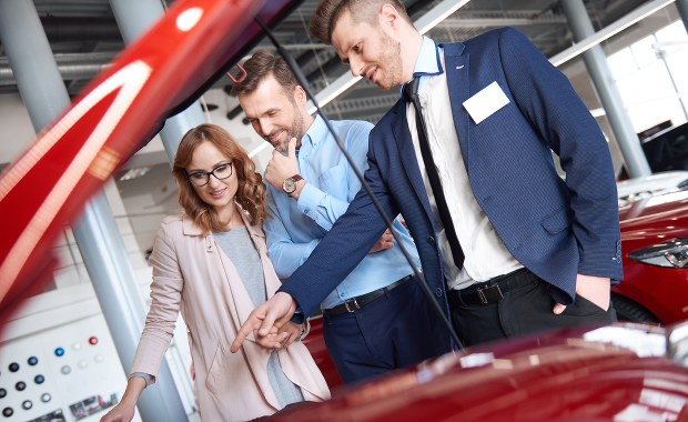 Planujesz kupić samochód? Uważaj, rząd szykuje nowe podatki