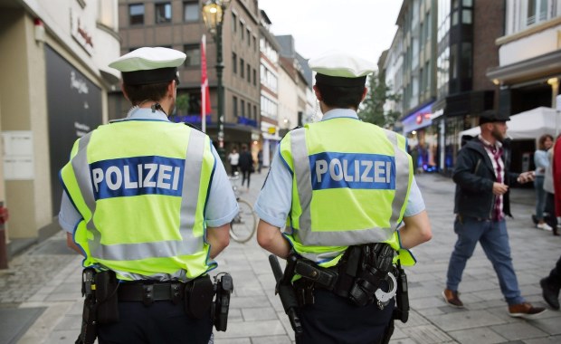Plany zamachu w Düsseldorfie: Ataku miało dokonać 10 terrorystów, w tym samobójcy
