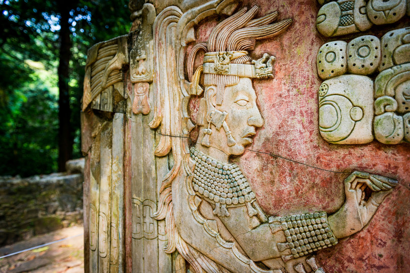 Płaskorzeźba z państwa - miasta Majów, Palenque /123RF/PICSEL