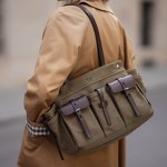 Płaszcz jest już wiosennym hitem. Jak żaden inny wysmukla sylwetkę i podkreśla talię