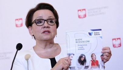 Platforma chce odwołania szefowej MEN. "Wprowadza do szkół chaos", "Niszczy nasze dzieci"
