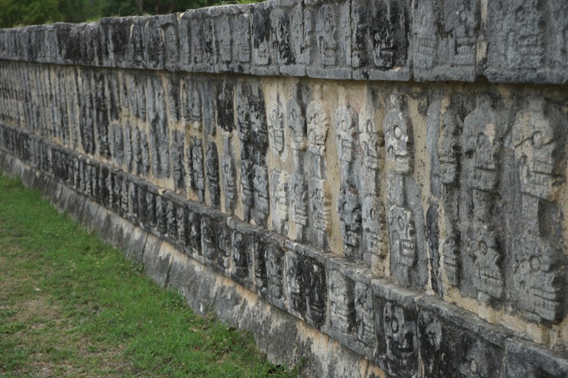 Platforma Czaszek w Chichén Itzá /fot. Tomasz Wróblewski /archiwum prywatne