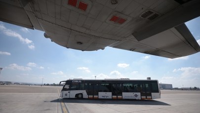 Płatna ewakuacja Polaków z Izraela? MSZ się tłumaczy