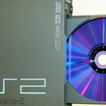 PlayStation 2 powraca… jako pluszowa poduszka