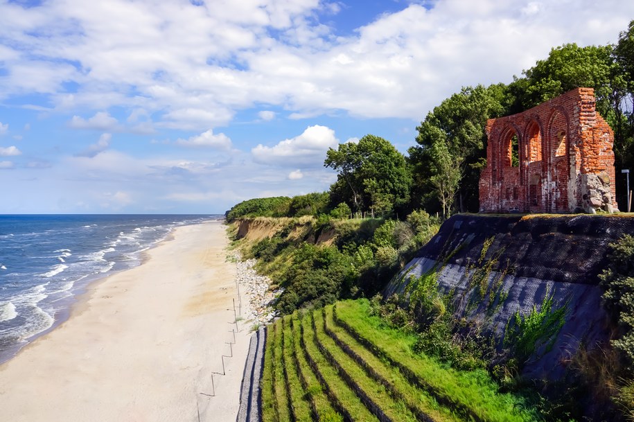 Plaża w Trzęsaczu /Shutterstock