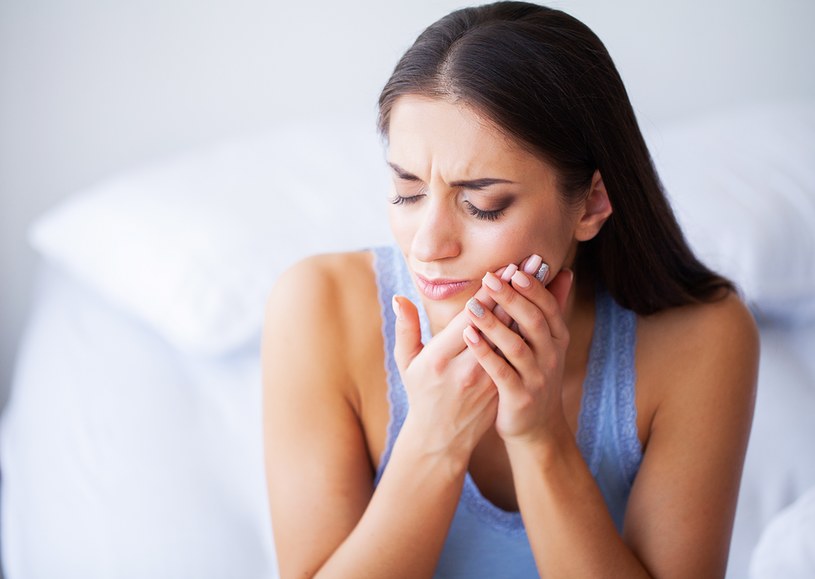 Pleśniawki jamy ustnej wymagają odpowiedniego leczenia z użyciem środków o działaniu przeciwgrzybiczym /.