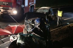 Płock: Tragiczne skutki zderzenia dwóch samochodów
