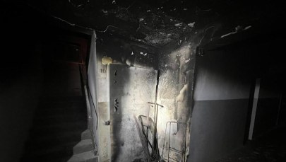 Płonąca pułapka. Policjanci uratowali matkę i dzieci