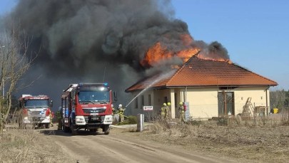 Płonęły domy, hala i urząd. Kilka groźnych pożarów w krótkim czasie