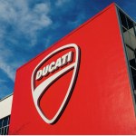 Plotki o sprzedaży Ducati przybierają na sile. "Oferta leży na stole"