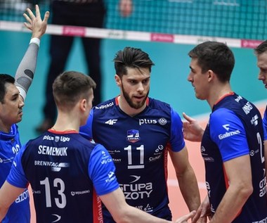 PlusLiga.  Modelo ZAKSA, Aloron perdió la fe