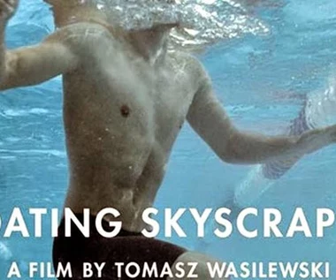 "Płynące wieżowce" w brytyjskich kinach