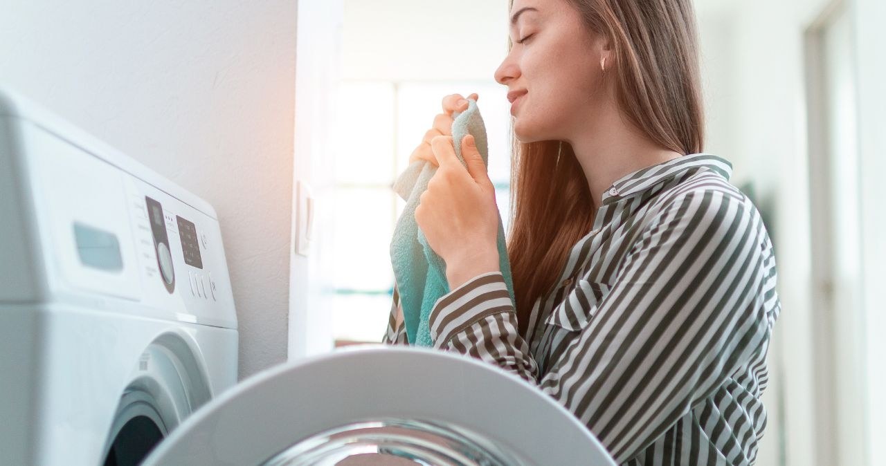 Płyny do prania Eden za darmo w Biedronce! /adobestock /INTERIA.PL