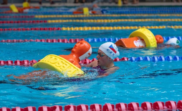 Pływają, biegają, ratują. Młodzi ratownicy z całej Europy na zawodach w Polsce