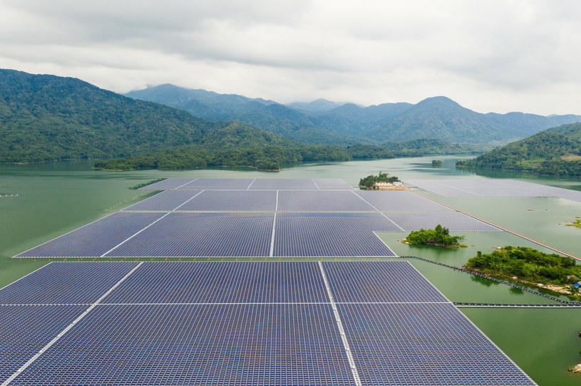 Pływająca farma solarna w Wietnamie, zdj. ilustracyjne /East News