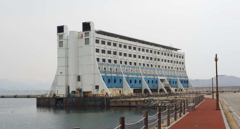 Pływający hotel mógł pomieścić 350 gości. W Korei Północnej był uważany za obiekt luksusowy /domena publiczna