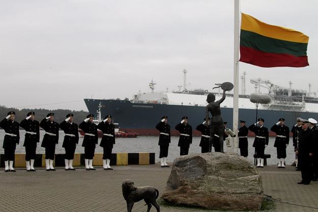 Pływający terminal LNG "Niepodległość" już w Kłajpedzie /EPA