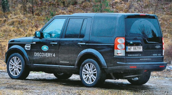 Pneumatyczne zawieszenie to wizytówka współczesnych Land Roverów. Szkoda, że jest awaryjne. /Motor