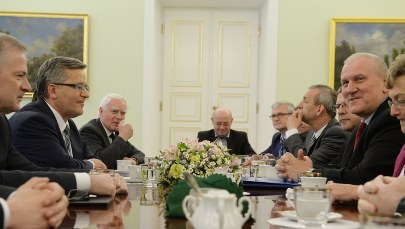 Po 40 latach pracy na emeryturę? Komorowski: Gotowy projekt ustawy 