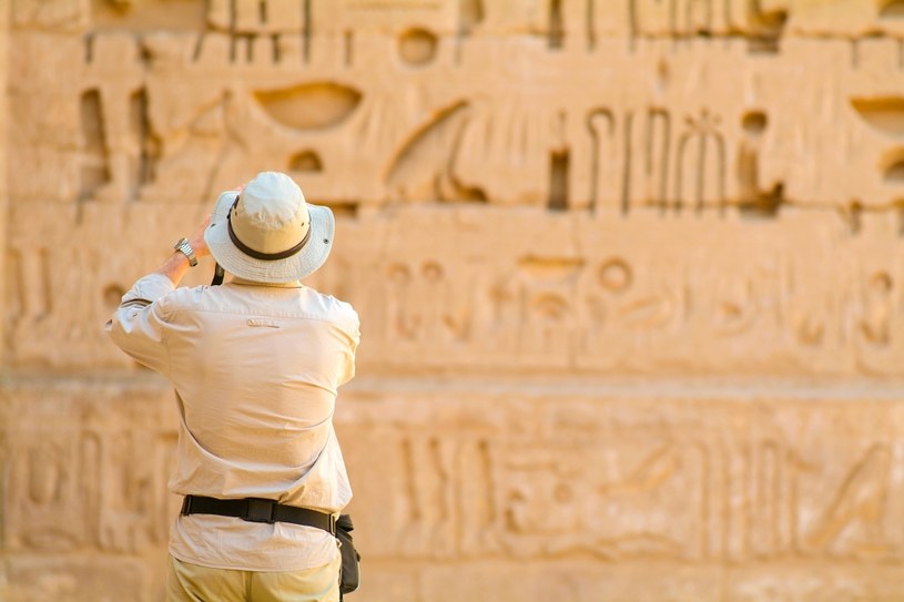 Po 94 latach odnaleziono drugą połowę kolosalnego posągu Ramzesa II. (zdjęcie poglądowe) /freeprod /123RF/PICSEL