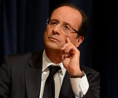 Po demonstracjach w Paryżu Hollande zmienia sposób walki z kryzysem