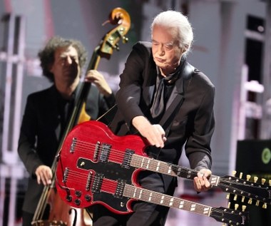 Po latach niespodziewanie wrócił na scenę. Komu Jimmy Page oddał hołd?