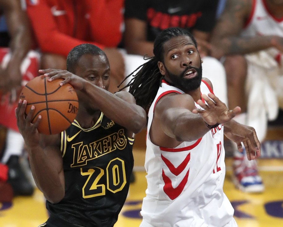 Po lewej Andre Ingram /PAUL BUCK  /PAP/EPA