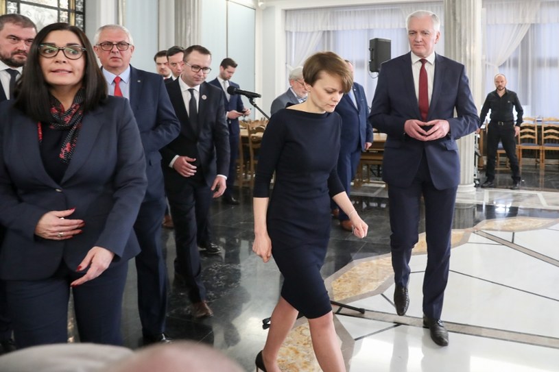 Wybory 2020 Kto W Porozumieniu Trzyma Strone Jaroslawa Gowina Wydarzenia Interia Pl