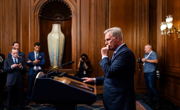 Po odwołaniu McCarthy'ego: Izbę Reprezentantów czeka chaotyczny czas 