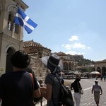 Po ośmiu latach Grecja wychodzi  z programów kredytowych