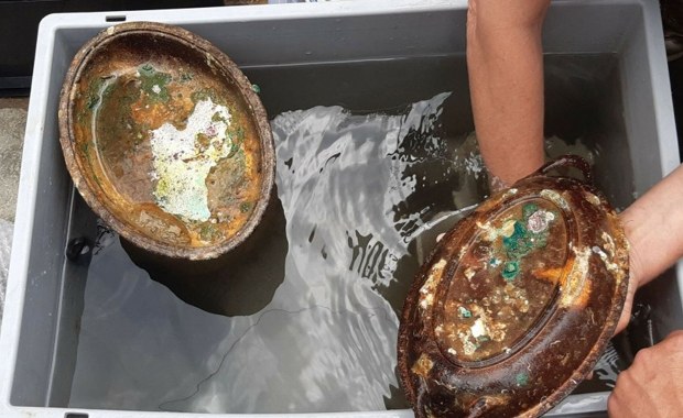 Po ponad wieku pod wodą. Nurkowie odkrywają bezcenne znaleziska z wraku Britannica