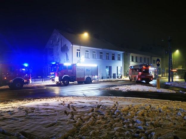 Po pożarze do szpitala trafiło troje dzieci /Straż Pożarna /