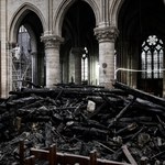 Po pożarze Notre Dame: Apel do mieszkańców o jak najszybsze przeprowadzenie badań krwi